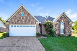 1303 Chatman Way in Cordova, TN - Building Photo