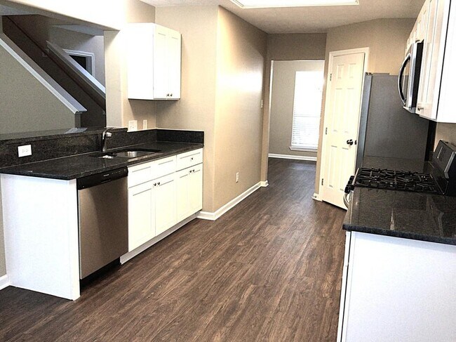 12227 Lavon Dr in Tomball, TX - Building Photo - Building Photo