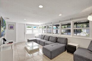 501 Hibiscus Ave, Unit SI ID1542221P in Pompano Beach, FL - Building Photo