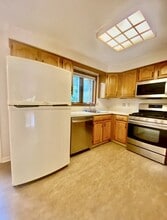 43 Merrymount Rd in Quincy, MA - Building Photo - Building Photo