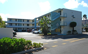 Hale Hana in Honolulu, HI - Building Photo - Building Photo