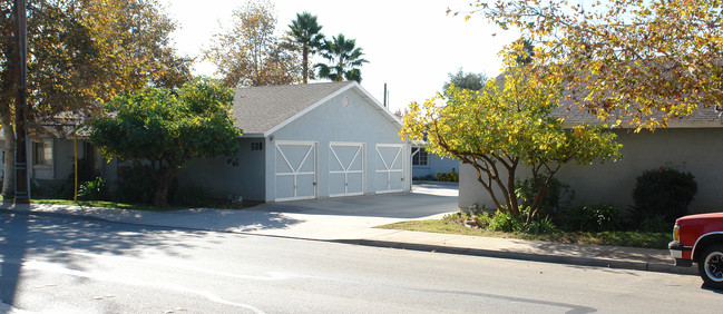 1498 Madison Ave in El Cajon, CA - Building Photo - Building Photo