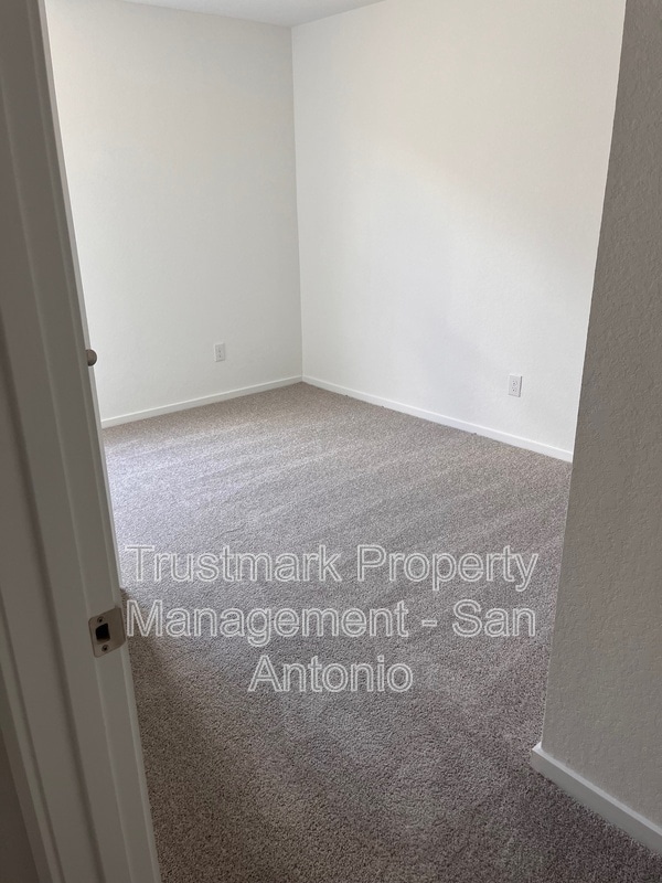 511 Sarah Wy in Marion, TX - Building Photo - Building Photo