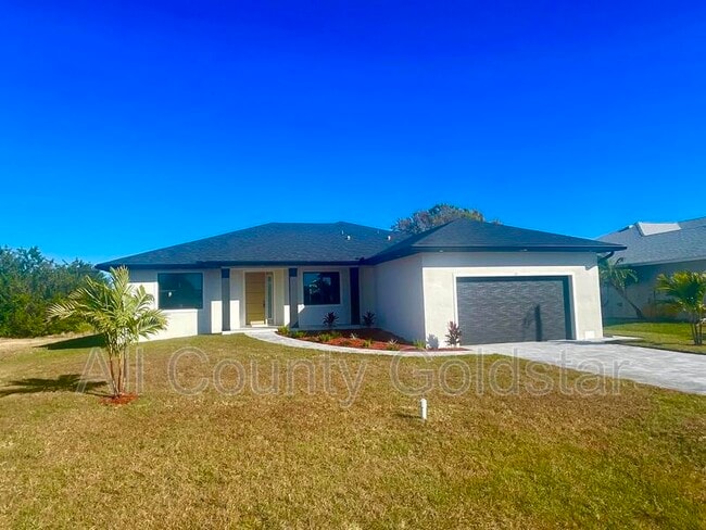 31 Pine Valley Pl in Rotonda West, FL - Building Photo - Building Photo