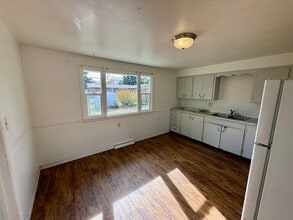 2622 Cedar Dr in Loveland, CO - Building Photo - Building Photo