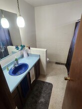 1573 S Eaton St, Unit 1 in Lakewood, CO - Building Photo - Building Photo