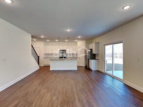 5252 Blue Mountain Dr in Auburn, GA - Building Photo - Building Photo