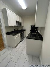 26 Chauncy St, Unit 7 in Cambridge, MA - Building Photo - Building Photo