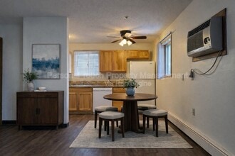 320 6th St S in Moorhead, MN - Building Photo - Building Photo