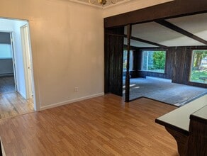 25029 Minkler Rd in Sedro Woolley, WA - Building Photo - Building Photo