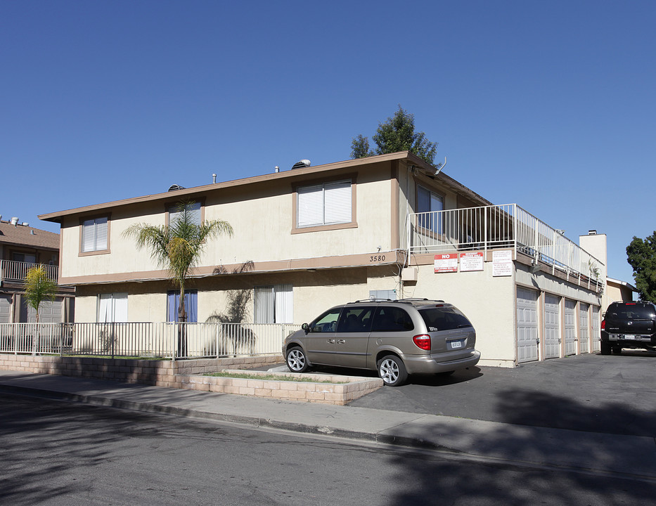 3580 Nashland Ave in Lake Elsinore, CA - Building Photo