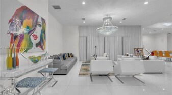 12030 NW 21st Ct in Plantation, FL - Building Photo