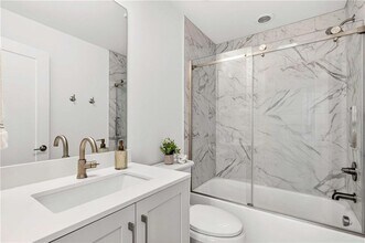 1338 Booth Ave NW in Atlanta, GA - Building Photo - Building Photo