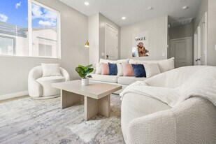 6606 W Paradise Ln in Glendale, AZ - Building Photo