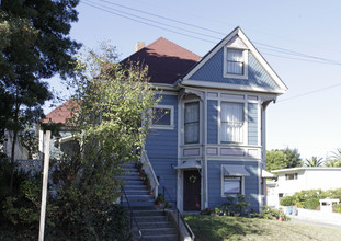 819-823 Santa Clara St in Vallejo, CA - Building Photo - Building Photo