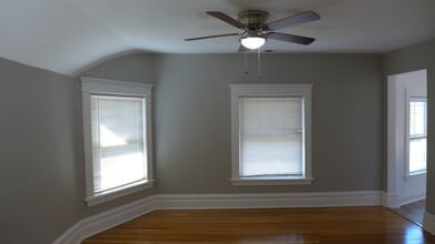 136 Elgin Ave in Forest Park, IL - Building Photo - Building Photo