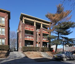 3010 - 16 Grand Apartments