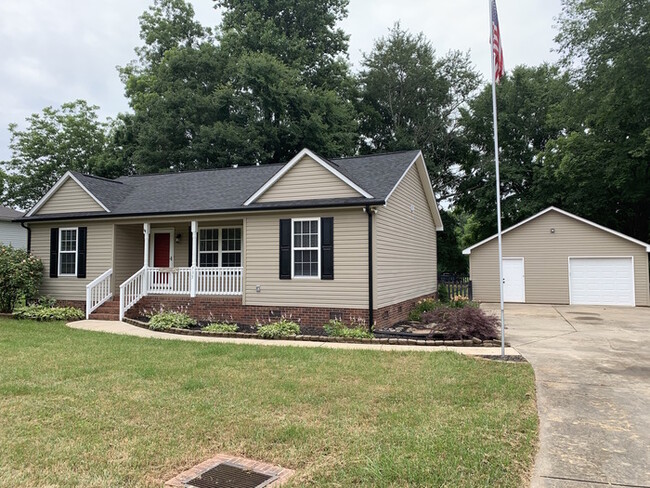 property at 735 Kluttz St