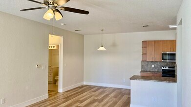 3545 Forest Hill Blvd in West Palm Beach, FL - Building Photo - Building Photo