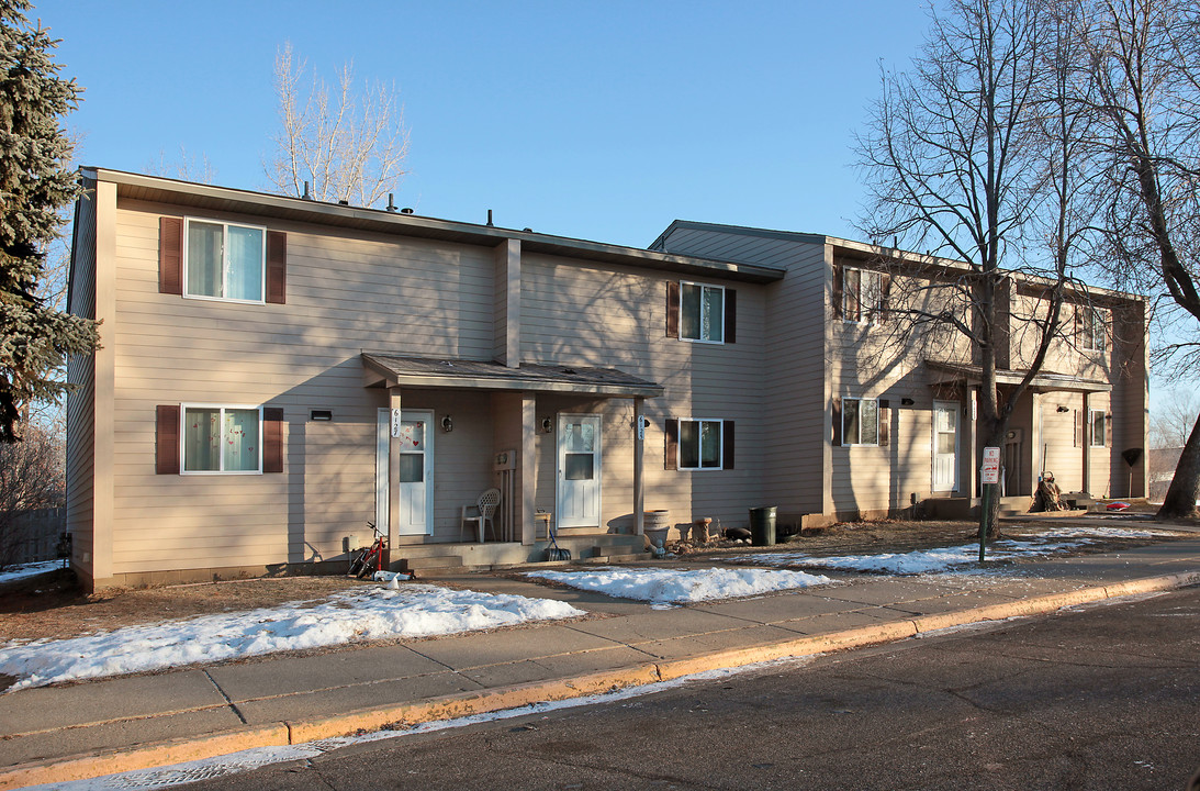 Prairie Estates Townhomes in Inver Grove Heights, MN - Building Photo