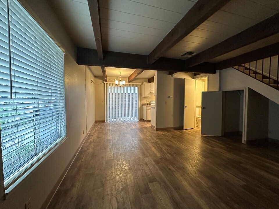 2714 N St in Sacramento, CA - Building Photo