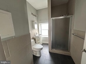 723 Sansom St in Philadelphia, PA - Foto de edificio - Building Photo