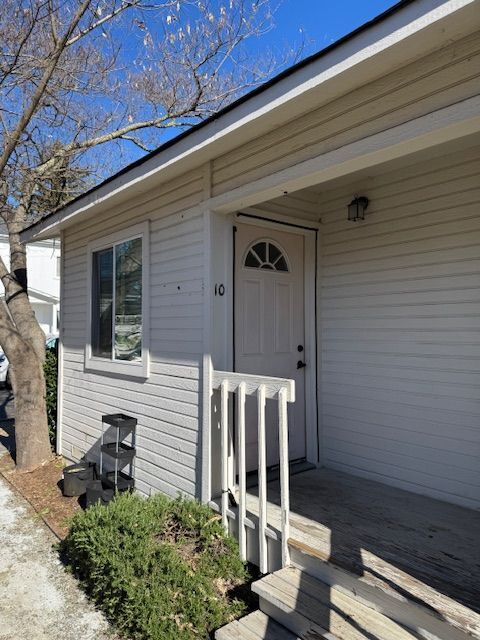 1320 Fair Way in Calistoga, CA - Building Photo