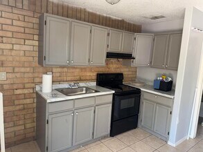 311 Soria Dr in Laredo, TX - Building Photo - Building Photo