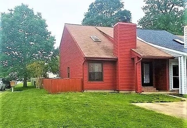 property at 1321 Elk Ct