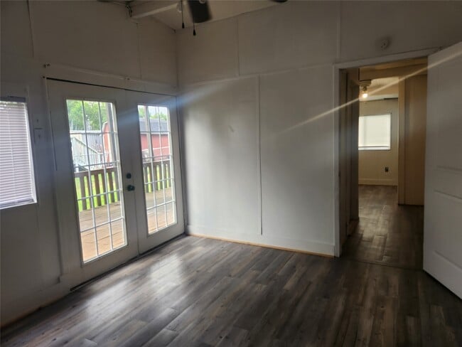 property at 4439 13th St