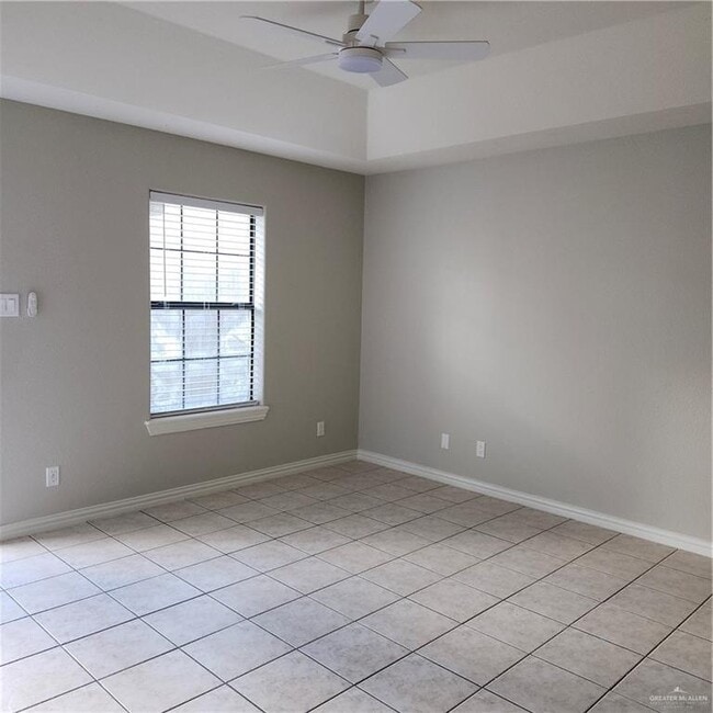property at 1501 W Carmen Ave