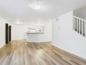 1773 Dallas Dr in North Pole, AK - Building Photo - Building Photo