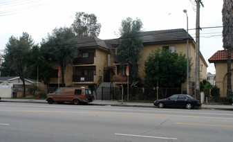 Lowest Non-Rent Controlled GRM in the Valley in North Hills, CA - Building Photo