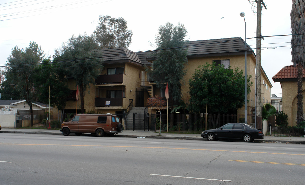 Lowest Non-Rent Controlled GRM in the Valley in North Hills, CA - Building Photo