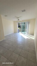 5175 Sylvester Loop in Tampa, FL - Building Photo - Building Photo