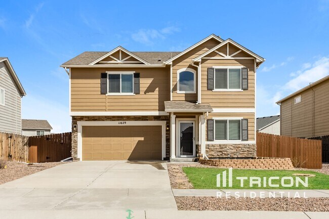 property at 11629 Avena Rd