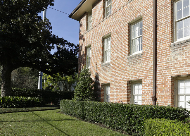 Mayfair Condomiums in New Orleans, LA - Building Photo - Building Photo