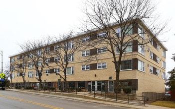 5101-5107 Washington St in Downers Grove, IL - Building Photo - Building Photo