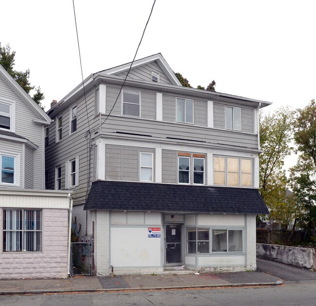 344 Dyer Ave
