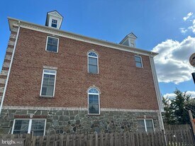 4170 Morrisons Way in Fairfax, VA - Building Photo