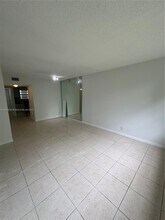 11213 Royal Palm Blvd in Coral Springs, FL - Building Photo - Building Photo