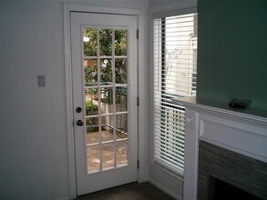 7900 N Stadium Dr in Houston, TX - Building Photo - Building Photo