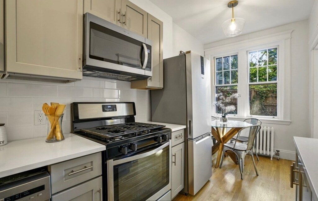 5 Crawford St, Unit 3 in Cambridge, MA - Building Photo