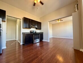 3235 S Racine Ave in Chicago, IL - Building Photo - Building Photo