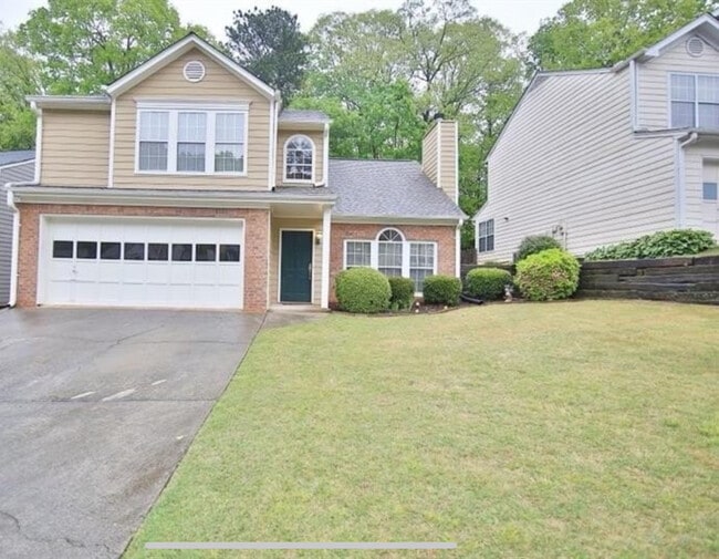 property at 3565 Park Bluff Ln NW