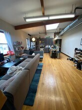 1445 Tremont St, Unit 3N in Boston, MA - Foto de edificio - Building Photo