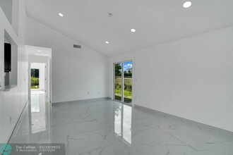 23417 Liberty Bell Terrace in Boca Raton, FL - Building Photo - Building Photo