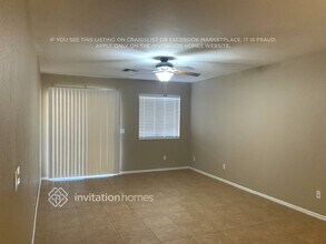 1065 E Omega Dr in San Tan Valley, AZ - Foto de edificio - Building Photo