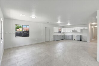 861 NW 6th Ave in Pompano Beach, FL - Building Photo - Building Photo