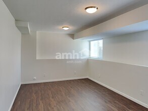 949 580 E in Tooele, UT - Building Photo - Building Photo